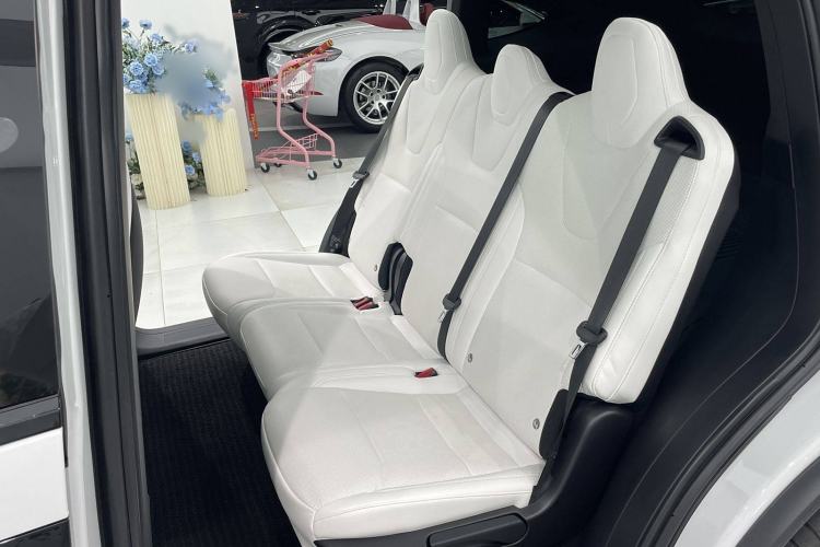 Used Tesla Model X 2023 Dual-Motor All-Wheel-Drive Version