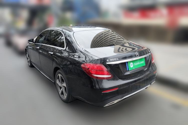 Used Mercedes-Benz E-Class 2018 Facelift E 200 L Sport 4MATIC