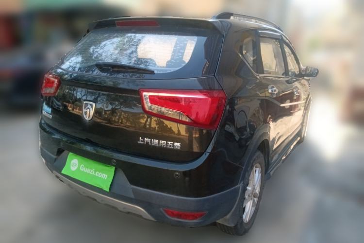 Used Baojun 560 2015 1.8L Manual Elite Edition
