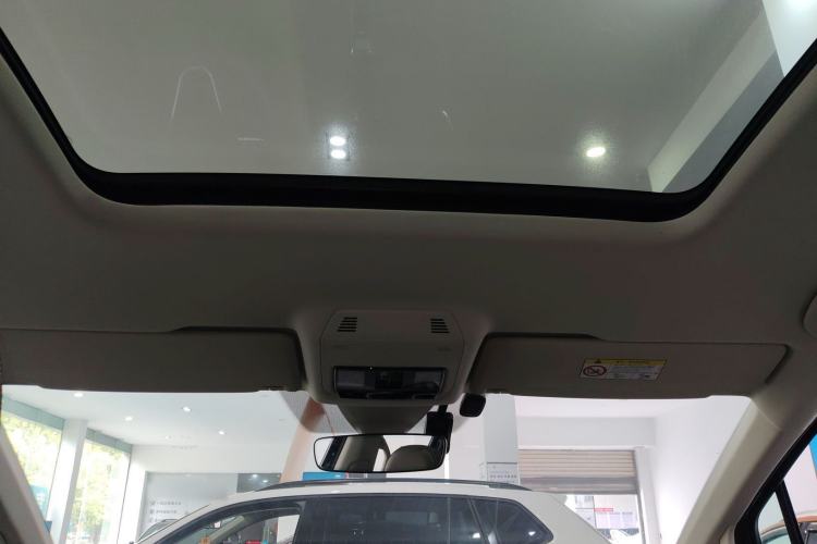 Used Volkswagen Viloran 2024 380TSI Premium Edition