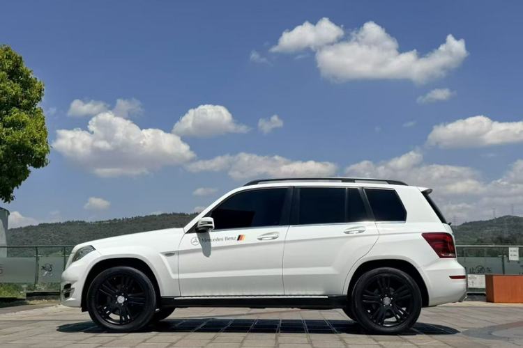 Used Mercedes-Benz GLK-Class 2014 GLK 260 4MATIC Dynamic Model
