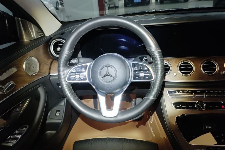 Used Mercedes-Benz E-Class 2019 E 200 L
