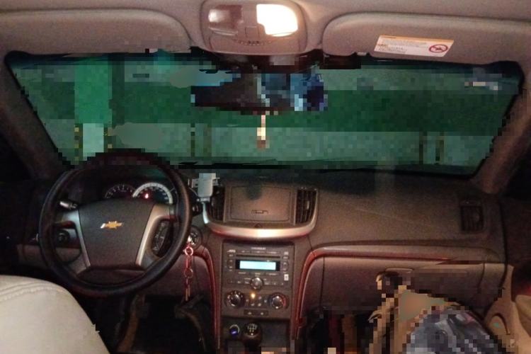 Used Chevrolet Epica 2013 1.8 SE Comfort Edition MT Center Console