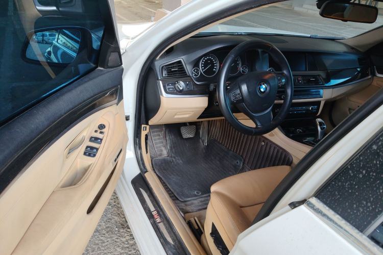 Used BMW 5 Series 2011 535Li Leading Model