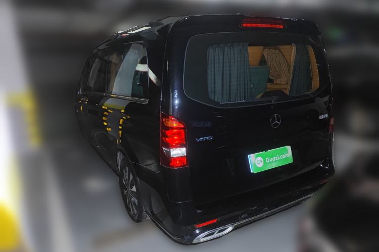 Used Mercedes-Benz Vito 2023 2.0T Elite Version 7 Seats Rear Left 45 Deg