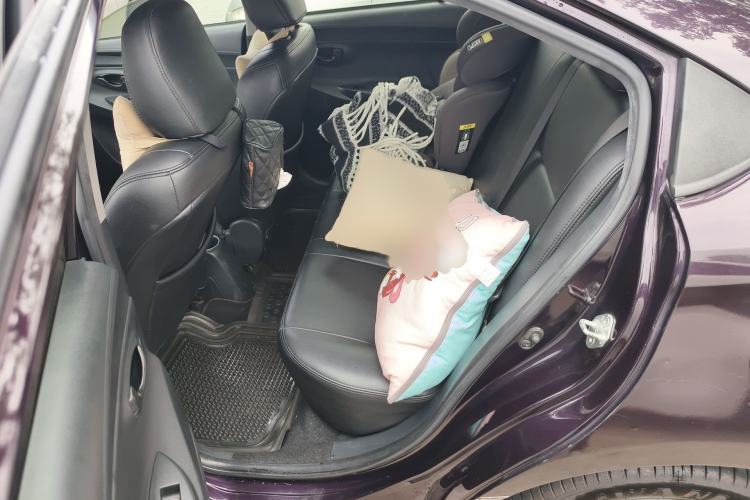 Used Toyota Vios 2017 1.5L CVT Innovation Edition Interior 4