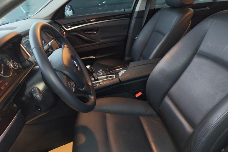 Used BMW 5 Series 2017 525Li Leading Model Left Front Seat