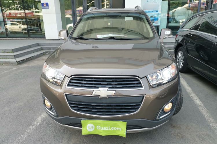 Used Chevrolet Captiva 2015 2.4L 4x4 Flagship Edition 7-Seater
