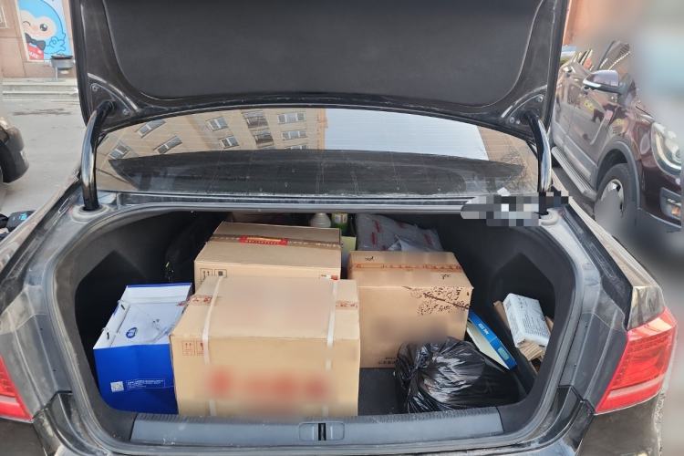 Used Volkswagen Magotan 2016 1.8TSI Smart Comfort Model Trunk