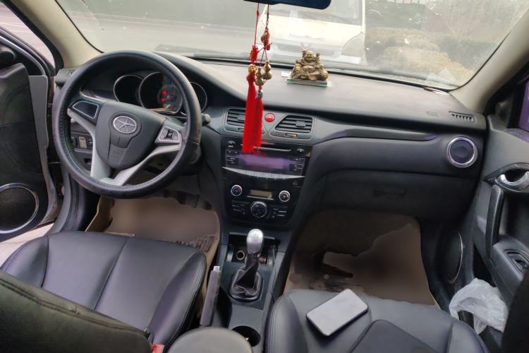 Used JAC Group Heyue 2012 1.5L Manual Standard Edition