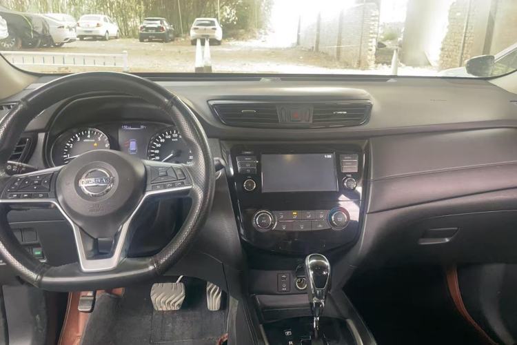 Used Nissan X-Trail 2017 2.0L CVT Comfort Edition 2WD