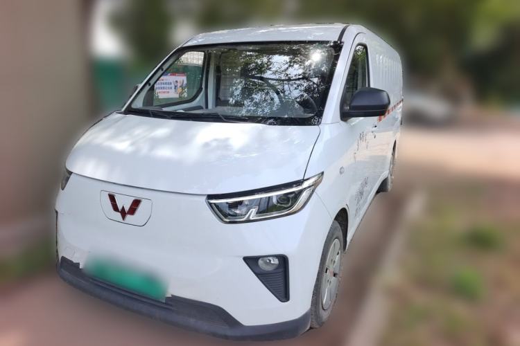 Used Wuling Yangguang 2024 300km Comfort Version with Sealed Windows 60kW