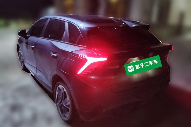 Used MG 4 EV 2023 415 km Range Sea-Faring Champion Edition Rear Left 45 Deg