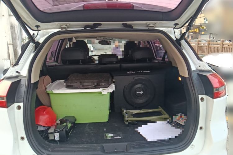 Used Geely Auto Emgrand X7 Sport 2016 2.0L Manual ZhiShang Version