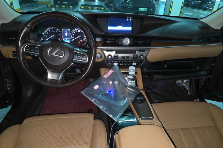Used Lexus ES 2015 250 Elegant Edition
