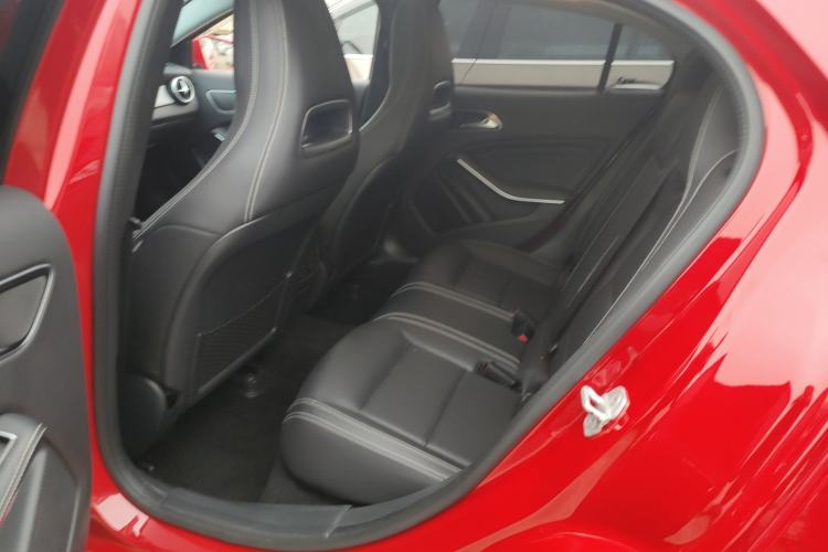 Used Mercedes-Benz GLA 2015 GLA 200 Fashion Model