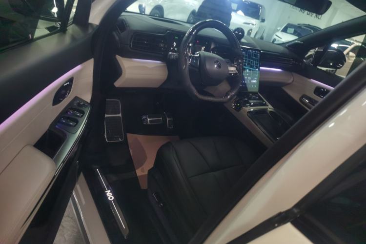 Used Nio ES8 2020 415 km Range 6-Seater Version