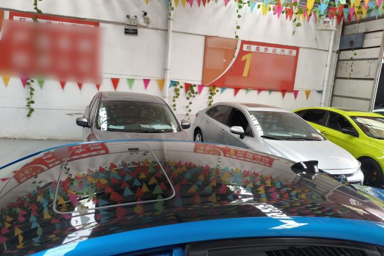 Used Buick Verano 2023 Pro GS Hunter Wind Edition Roof