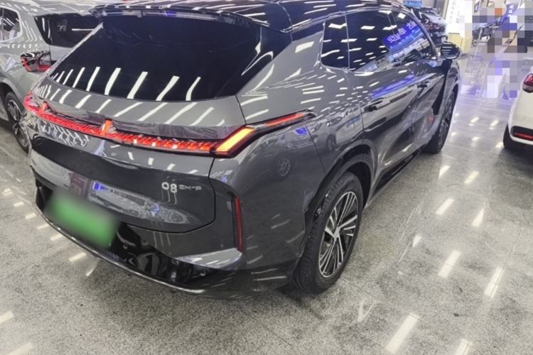 Used Lynk & Co 08 EM-P 2023 120km Long-Range Halo