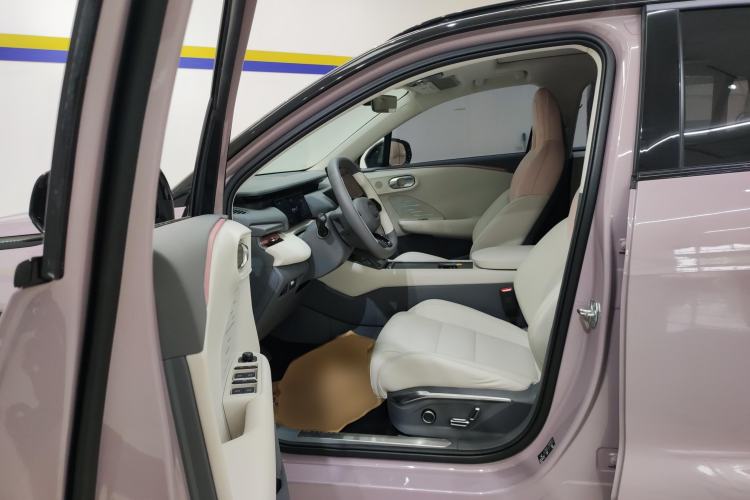 Used Lynk & Co 06 EM-P 2023 EM-P 126 Long-Range Halo