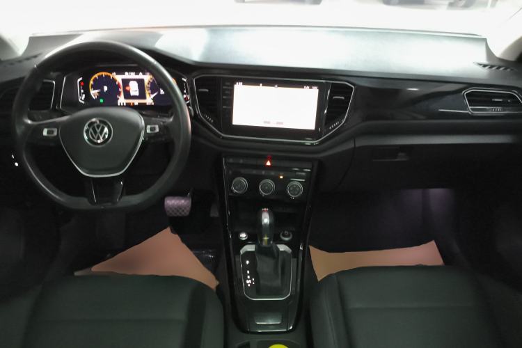 Used Volkswagen T-ROC 2021 280TSI DSG Two-Wheel Drive Comfort Connect Edition