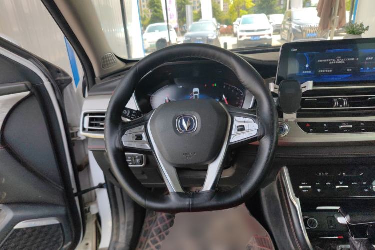 Used CHANGAN CS75 2018 280T Automatic Smart Edition China V-standard Steering Wheel
