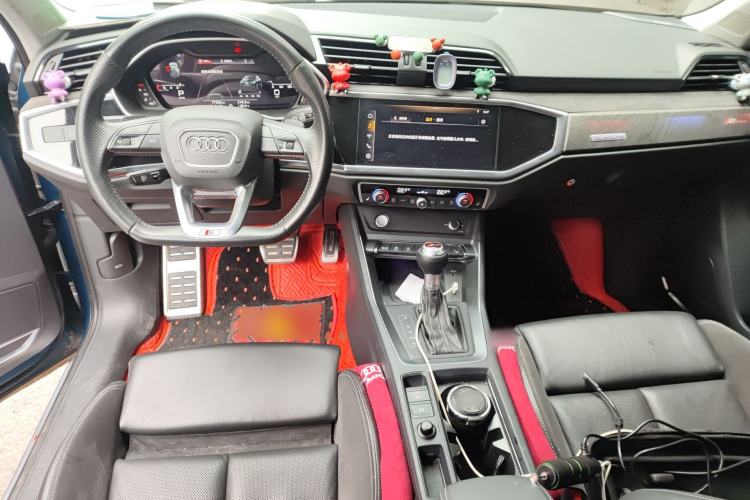 Used Audi Q3 Sportback 2020 45 TFSI quattro Luxury Edition Center Console