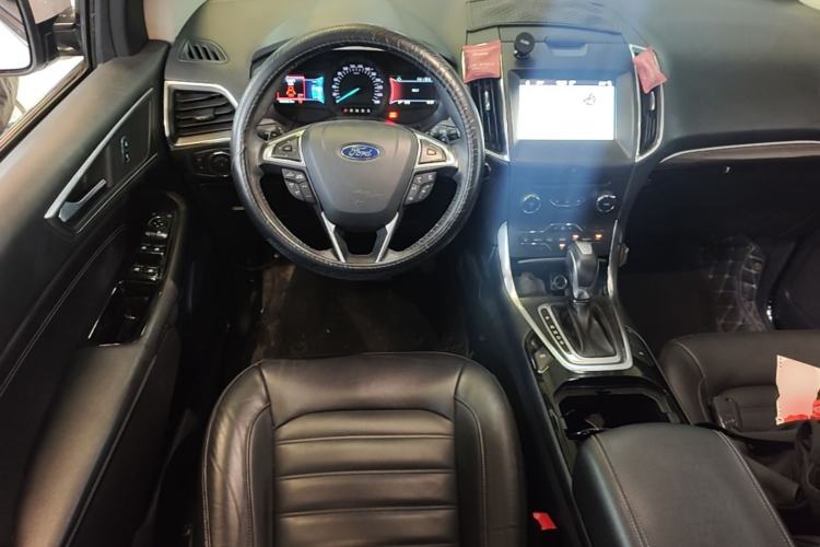 Used Ford Edge 2018 EcoBoost 245 Two-Wheel-Drive Titanium 7-Seater China V Standard

