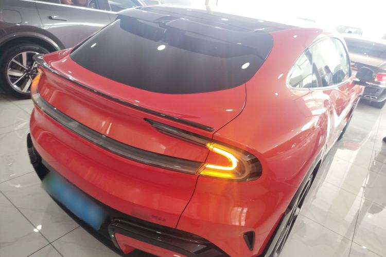 Used Xiaomi Auto YU7 2025 Ultra-Long Range High-Performance All-Wheel-Drive Max Edition