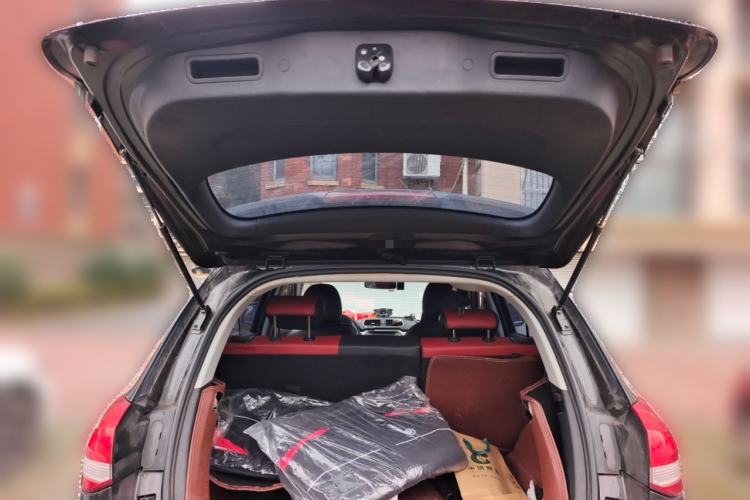 Used Haval H2 2017 Blue Label 1.5T Manual Two-Wheel Drive Luxury Model