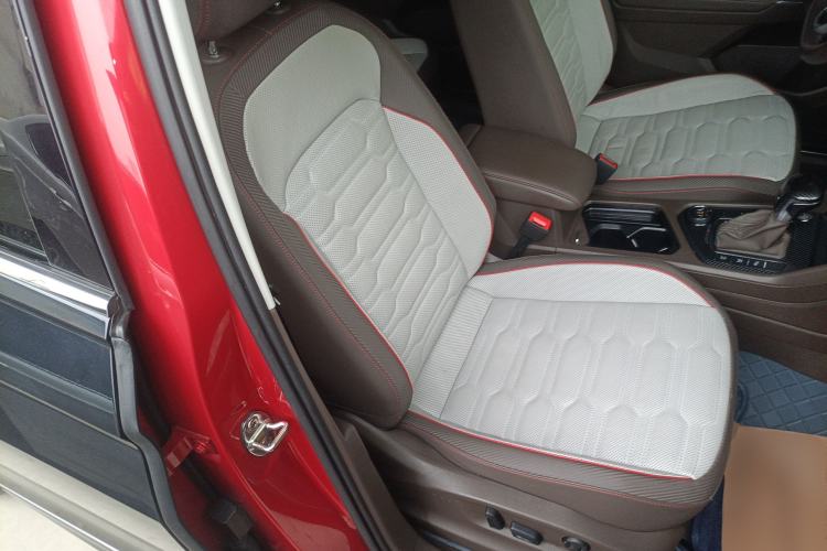 Used Volkswagen Tiguan L 2022 380TSI Automatic All-Wheel Drive R-Line Flagship 7-Seater
