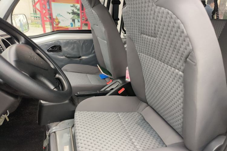Used Wuling Zhiguang 2023 1.5L Practical Version 5/7 Seats