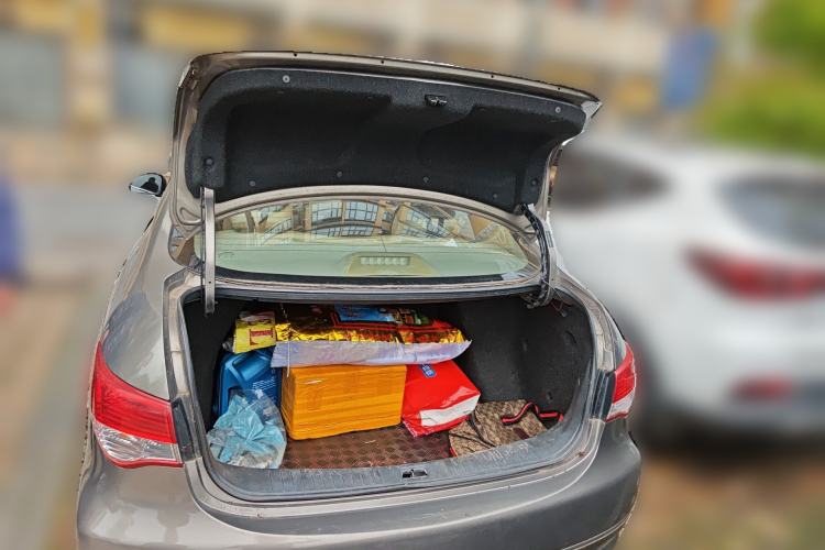 Used Nissan Sylphy 2012 Classic 1.6XE Manual Comfort Edition Trunk