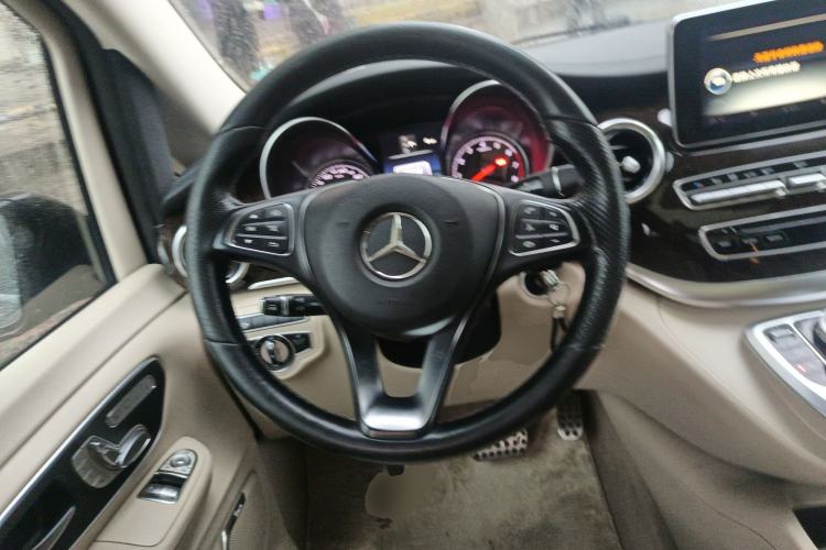 Used Mercedes-Benz V-Class 2017 V 260 L Prestige Extended Edition