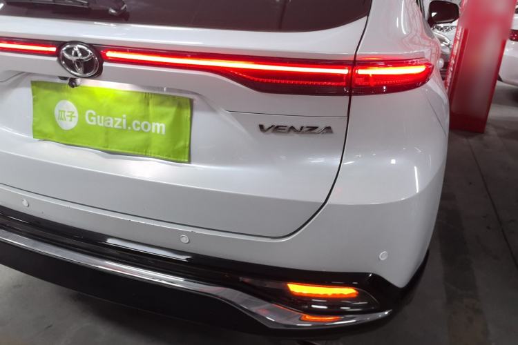 Used Toyota Venza 2022 2.0L CVT Two-Wheel Drive Luxury Edition