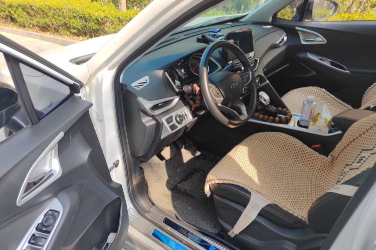 Used Chevrolet Orlando 2020 Light Hybrid Redline 530T Automatic Enjoyment Edition (5+2 Models) Driver Seat