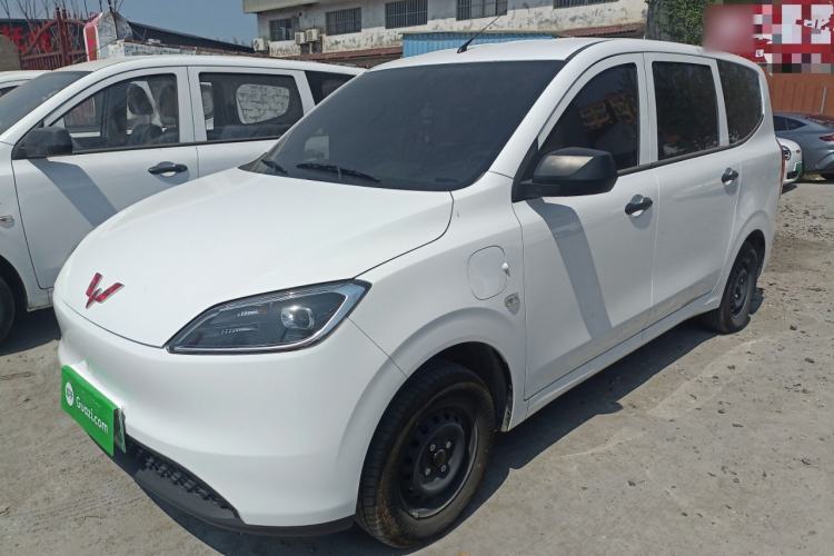 Used Wuling Hongguang New Energy 2024 All-Electric Model 300KM Practical Version