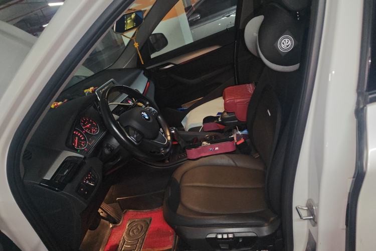 Used BMW X1 2016 sDrive18Li Fashion Model Left Front Seat