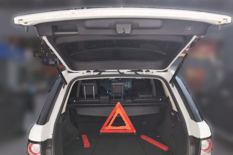 Used Land Rover Range Sport 2013 5.0 SC V8 HSE Trunk