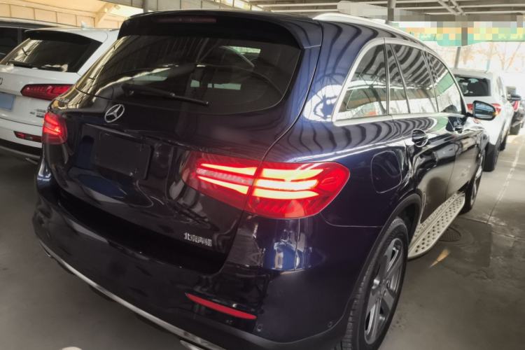 Used Mercedes-Benz GLC 2017 GLC 260 4MATIC Luxury Model