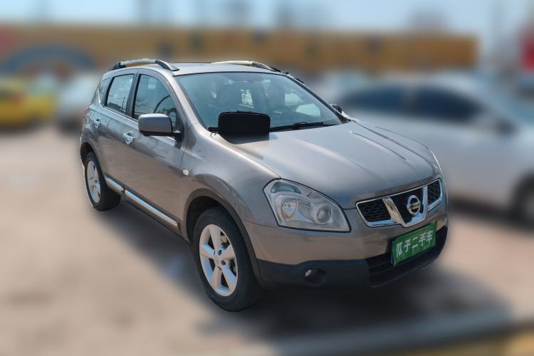 Used Nissan Qashqai 2012 2.0 XV LE CVT 2WD Front Right 45 Deg