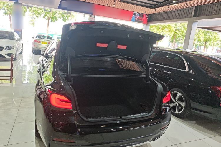 Used BMW 5 Series 2022 Revised Version 3 530Li Luxury Edition M Sport Package