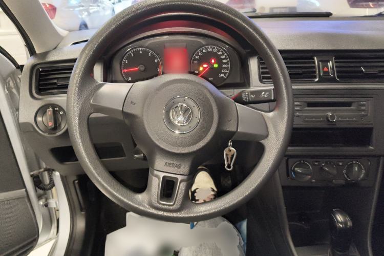 Used Volkswagen Santana 2015 1.6L Automatic Fashion Edition