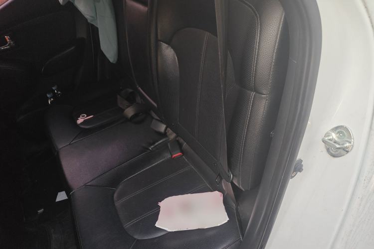 Used Hyundai ix35 2013 2.0L Automatic Two-Wheel Drive Smart GLS China IV Standard