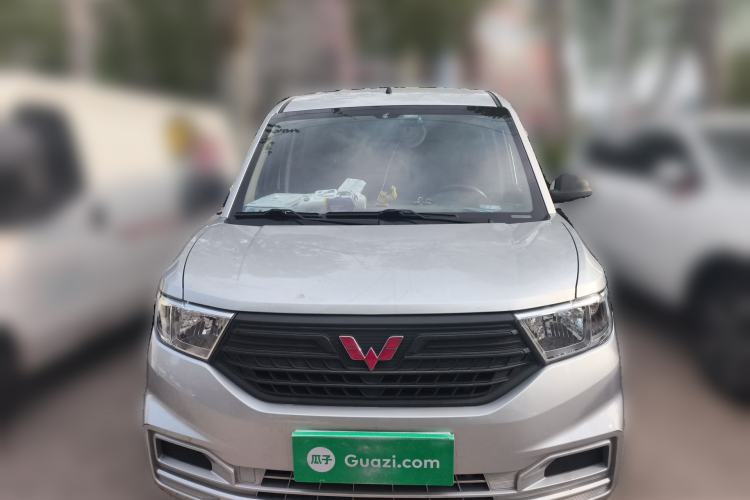 Used Wuling Hongguang V 2021 1.5L Jingqu Edition Enclosed-Window Vehicle LAR Front