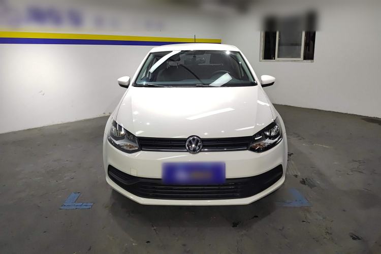 Used Volkswagen Polo 2016 1.4L Manual Fashion Model