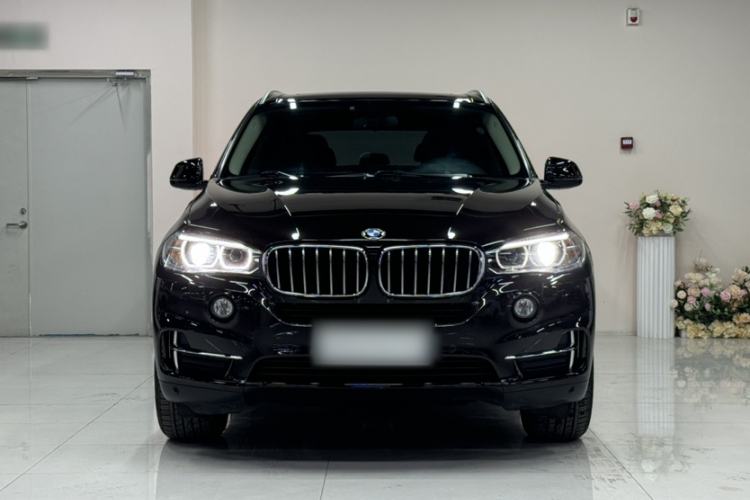 Used BMW X5 2018 xDrive28i Exterior 2