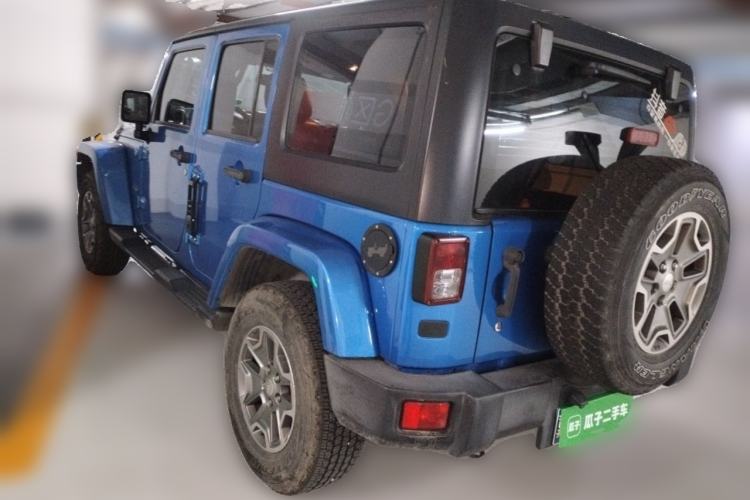 Used Jeep Wrangler 2015 3.0L Sahara Four-Door Comfort Edition Rear Left 45 Deg