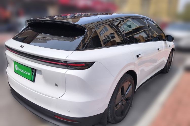 Used Li Auto i6 2025 Model Two-Wheel-Drive Standard Type