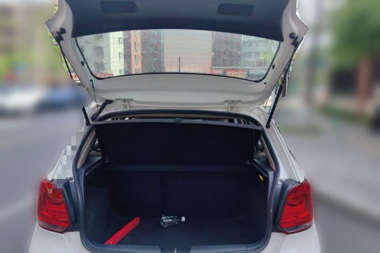 Used Volkswagen Polo 2013 1.4L Automatic Comfort Edition Trunk